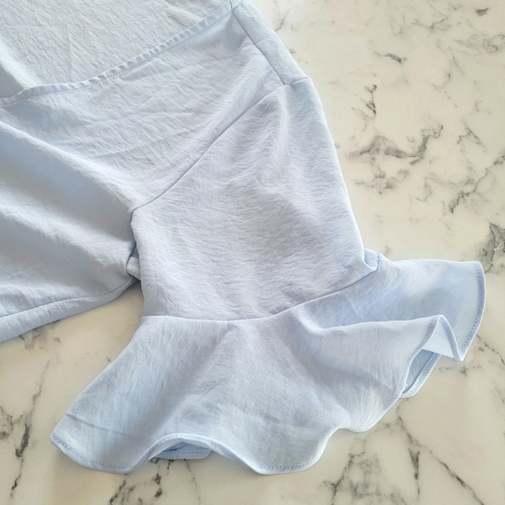 Princess Polly Felicity Sinclair Tie Front Top Baby Blue Size 8 Ruffle Sleeve - Picture 7 of 11